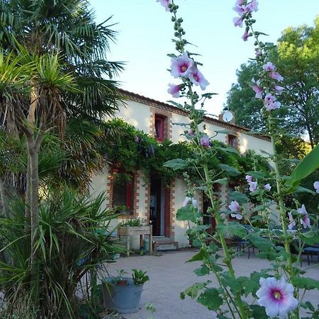 Les Trois Etangs Bed & Breakfast Saint-Viaud Eksteriør bilde