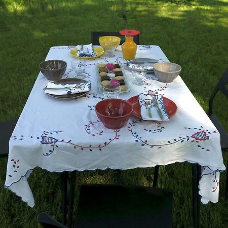 Les Trois Etangs Bed & Breakfast Saint-Viaud Eksteriør bilde